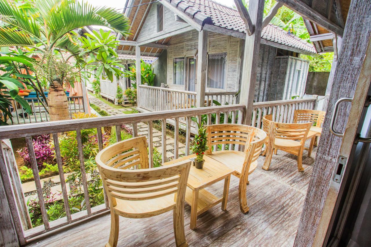Hotel The Syron Huts Lembongan Esterno foto
