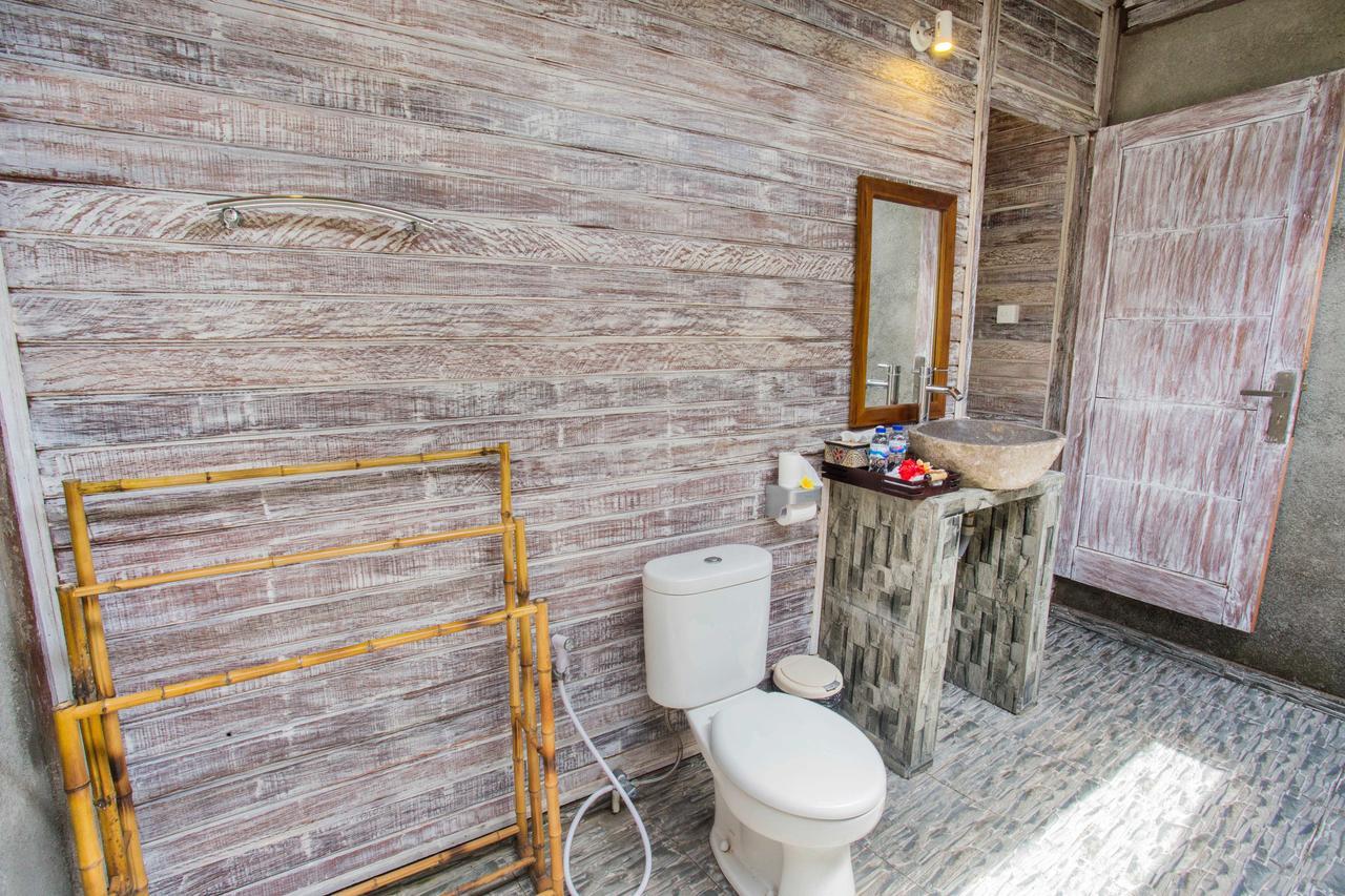 Hotel The Syron Huts Lembongan Esterno foto