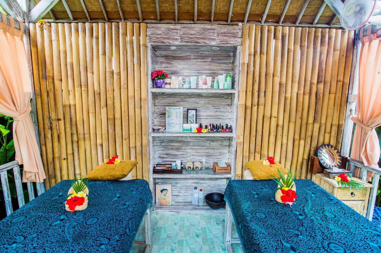 Hotel The Syron Huts Lembongan Esterno foto
