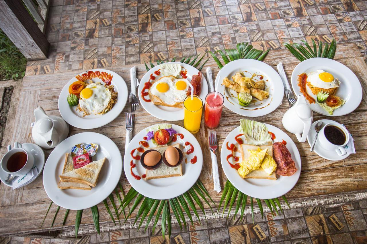 Hotel The Syron Huts Lembongan Esterno foto